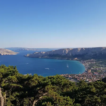 In Mit Eigenem Balkon By Interhome